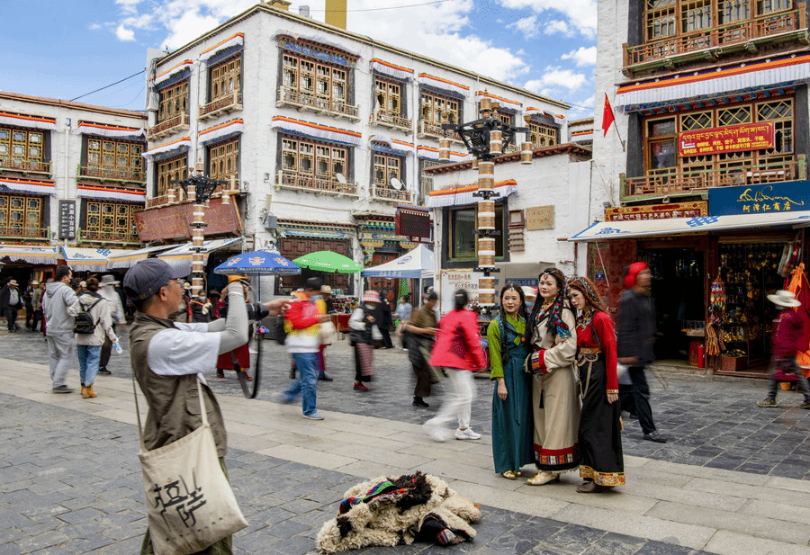 https://www.tjau.edu.cn/__local/E/5F/3B/4026462FFD0D2711D8ABA7D236F_621FA599_105857.png?e=.png